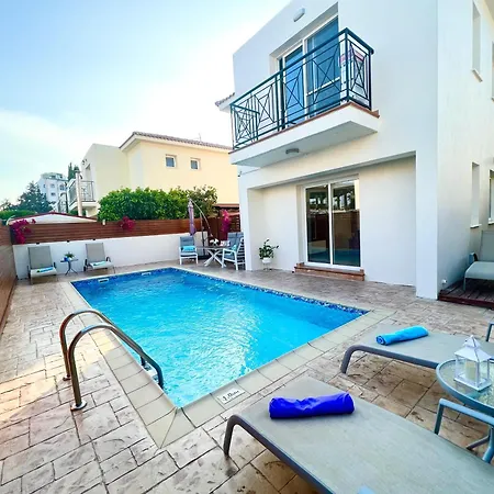 Azul Villa Protarász
