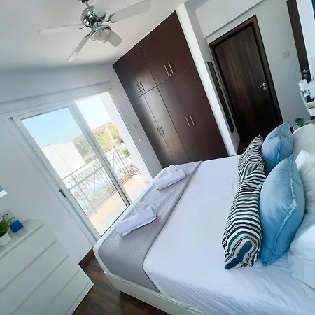 Azul Villa